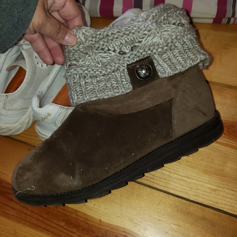 Sweater lined boots. Brand New.